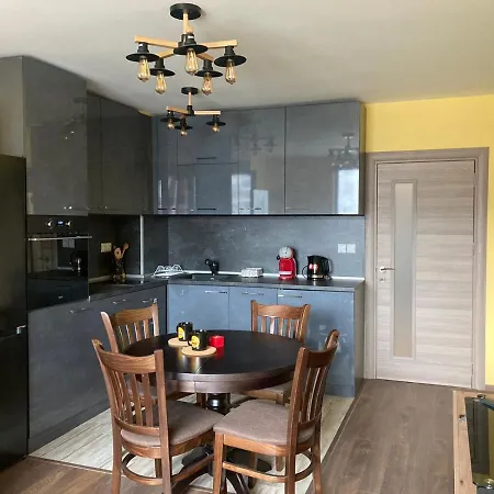 Victor's , With Private Parking Appartement Varna
