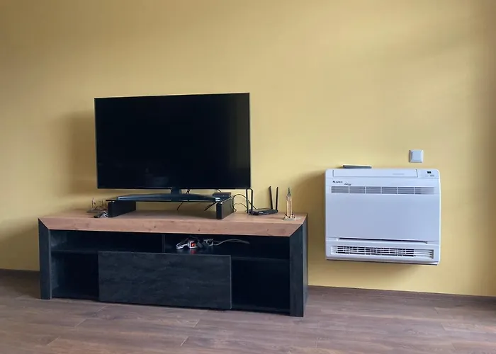 Victor's , With Private Parking Апартаменты